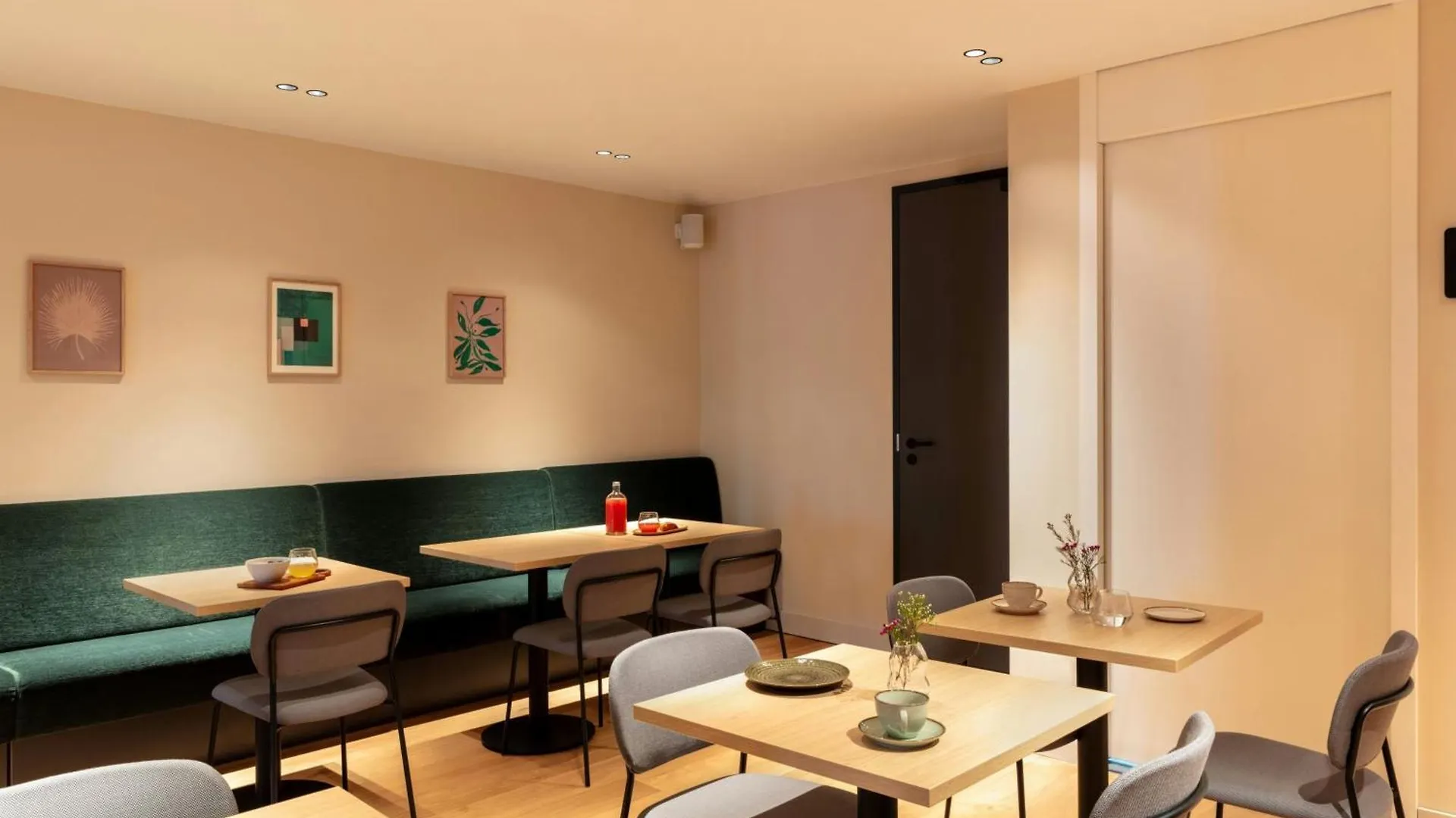 Middelland Hotel, Sonder By Marriott Bonvoy Hotel Rotterdam